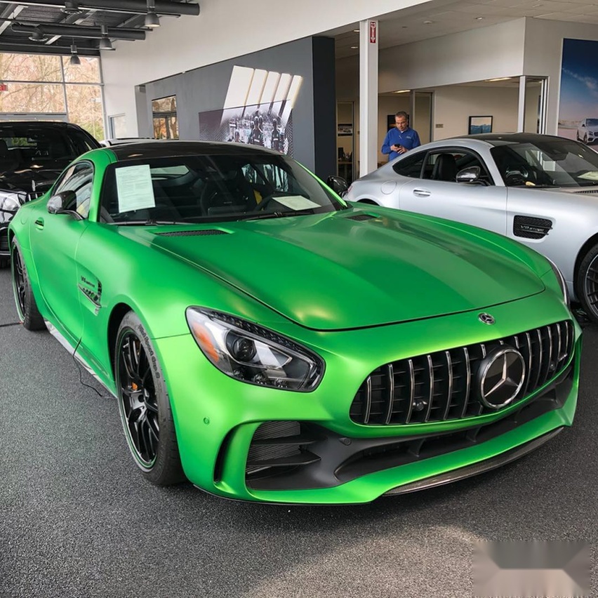 奔驰AMG GT R实车 绿色的帅气感