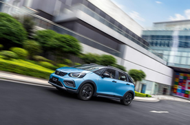 好开能装还保值？原来飞度是真的“六边形战士”！