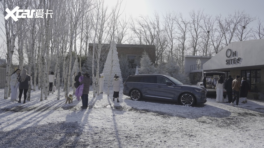 北京大雪偶遇林肯咖啡车!雪地里的移动暖窝绝了