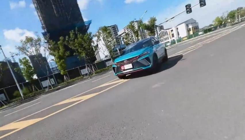 这款国产SUV连续超越日系合资夺得销冠，A0级SUV市场已经变天了？