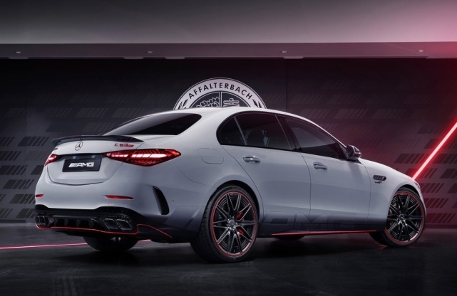 外观运动，C63 S AMG F1 Edition发布
