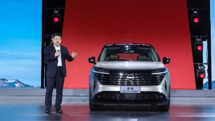 中大型SUV别看新势力了，日产诚意更足，2.0T+7座23.98万起