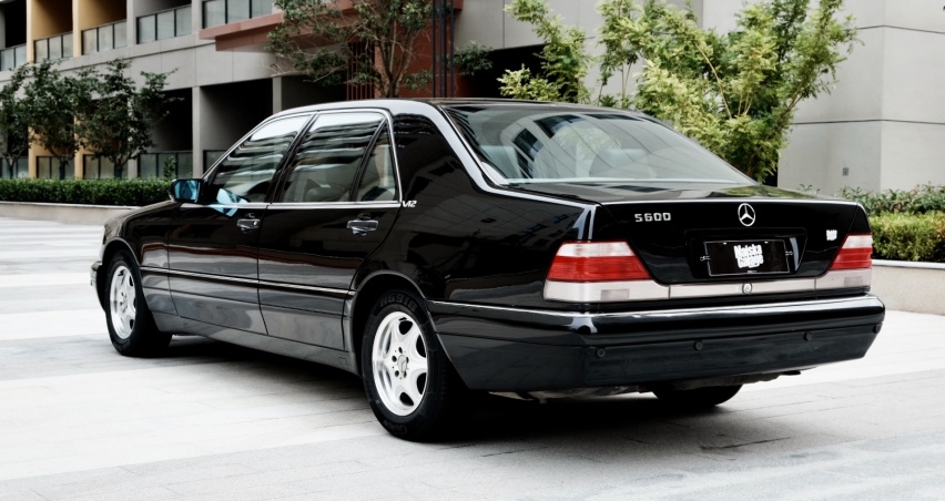 W140后再无S?是什么让这一代奔驰S级如此经典
