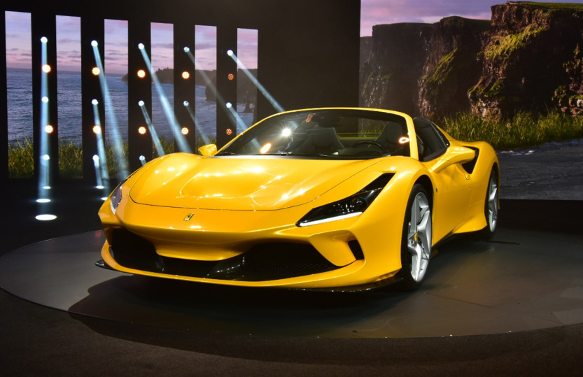2020款法拉利F8 Spider