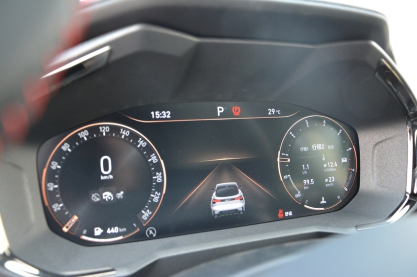 03+同款动力、惊艳溜背造型！领克05为何试过都说好？
