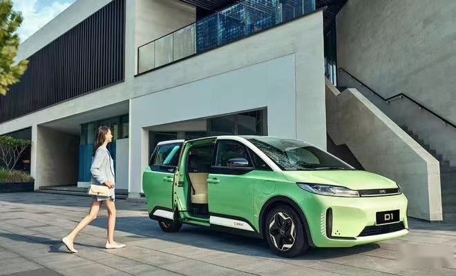 传祺M8有防追尾气囊？比亚迪登陆舰有消息吗？|帮你选MPV