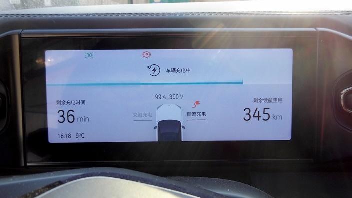 一台让两个家庭微笑的EV：蔚来ES6春节日记