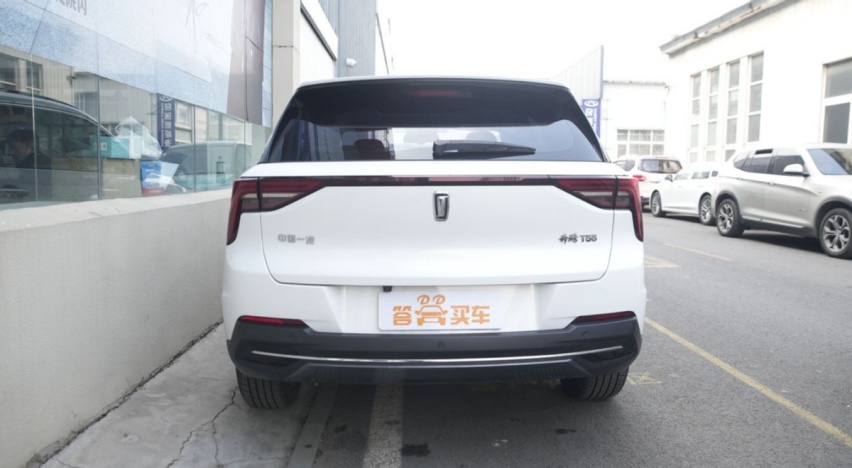 探店体验一汽奔腾T55：8万预算也能买到高颜值的智能SUV！