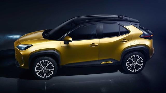 可甜可野的丰田小型SUV，四驱加持的YARiS Cross跨界来袭