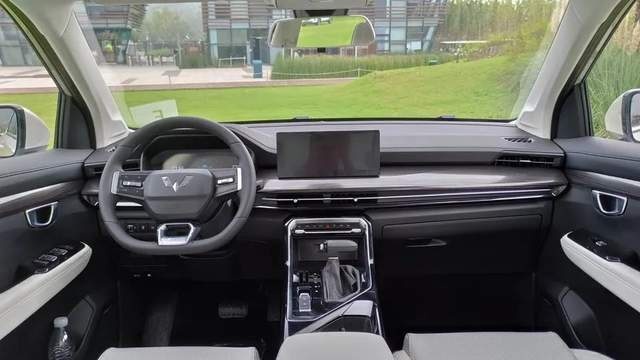 十万以内最能打的SUV，所以五菱星辰又爆款？
