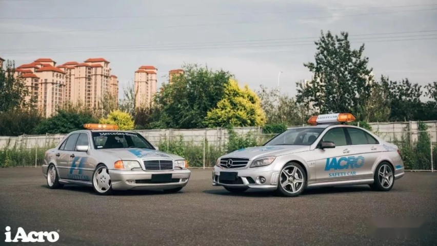 变身成安全车的奔驰AMG C63，这下真是玩出了自己的风格