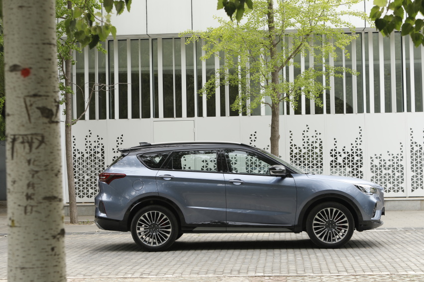 从外观到驾驶模式都可以选择   试驾捷途X70 COUPE