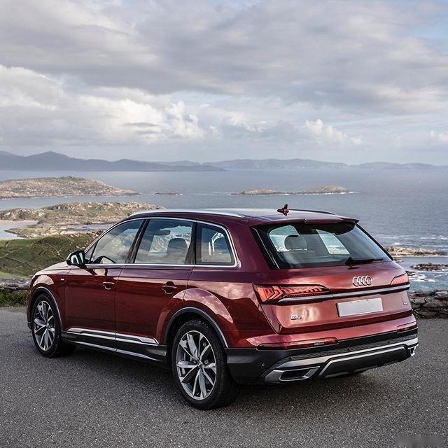 新款奥迪Q7 55 TFSI 版本官图发布，新车前脸更加霸气