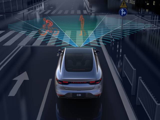 3.66秒破百、CTC技术加持、80项智能豪华标配 零跑C01“C”位