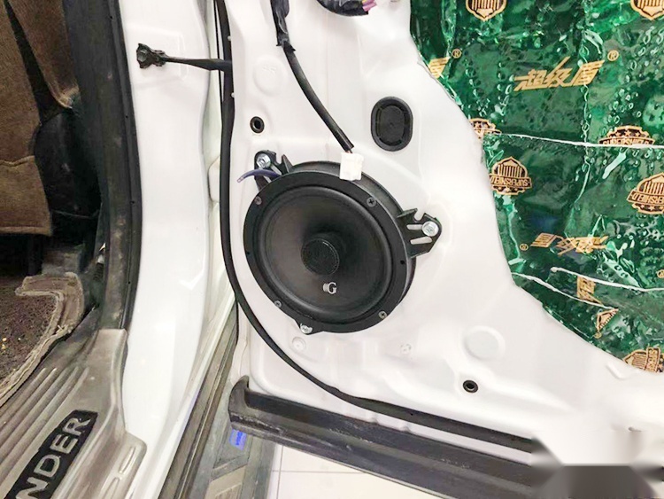 哈尔滨汽车隔音降噪哪家好？汉兰达汽车音响改装丹拿，隔音升级大