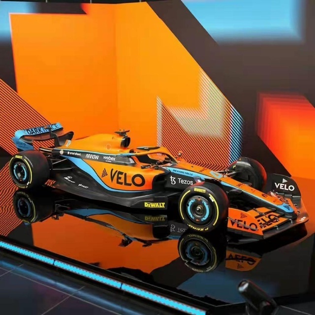 乐高&MCL36：赛道梦？我们可是专业的！