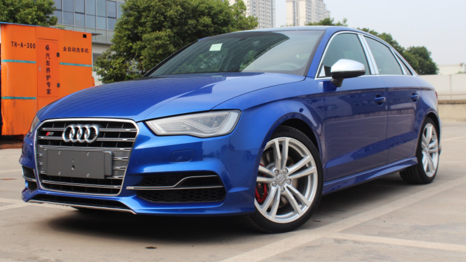 當(dāng)年40萬(wàn)內(nèi)加速最快的奧迪S3,如今二手只要20萬(wàn),能買嗎? 當(dāng)年40萬(wàn)內(nèi)加速最快的奧迪S3,如今二手只要20萬(wàn),能買嗎?