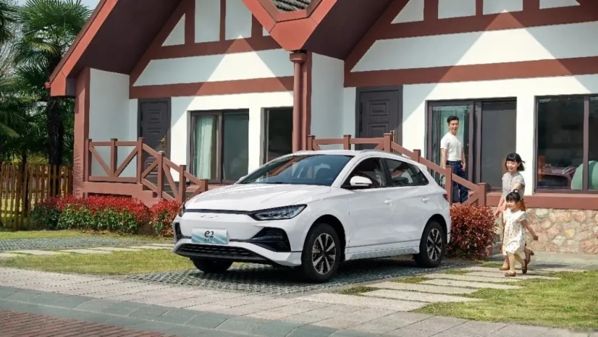【E汽车】比亚迪e2荣耀版正式上市