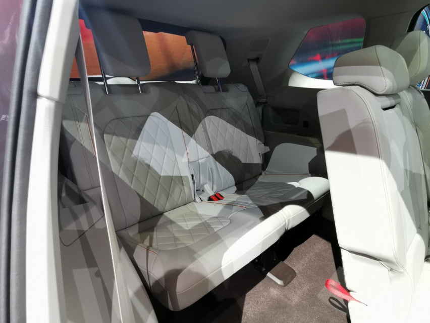 2021上海车展实拍：一汽-大众揽境，霸气十足的旗舰级SUV