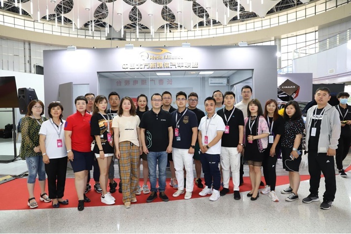 当德系BBA在中国车市频频成为标杆时 领克已计划将体验店开到柏林