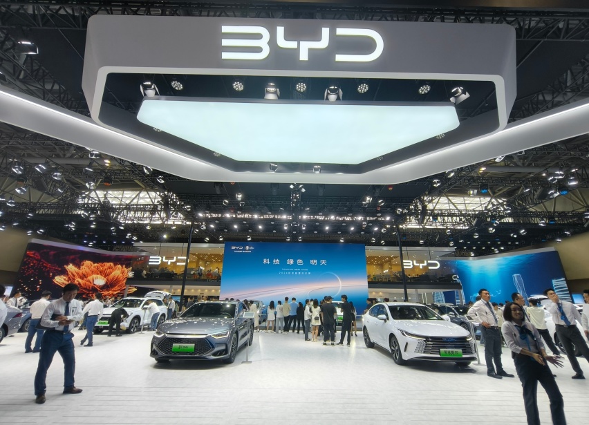 2024重庆车展秦LDM-i海豹06DM-i上市发布 9.98万起售