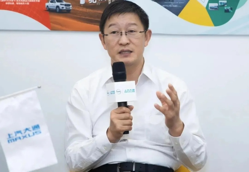 豪华智能纯电MPV MIFA 9 全球同步上市，续航里程520km