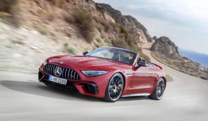 新知达人, V8动力+零百3.6秒 新梅赛德斯-AMG SL首发 4座版