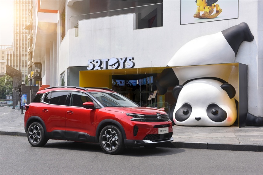 标配即豪华，东风雪铁龙天逸BEYOND开启预售，15.77万元起