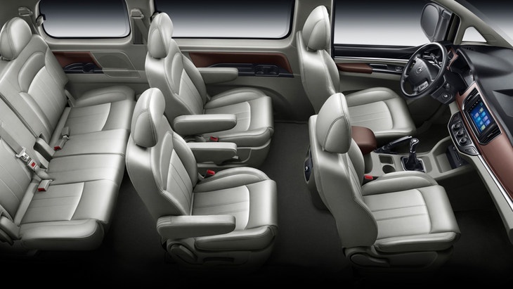 菱智M5 2.0L版正式上市 售7.99-9.09万元