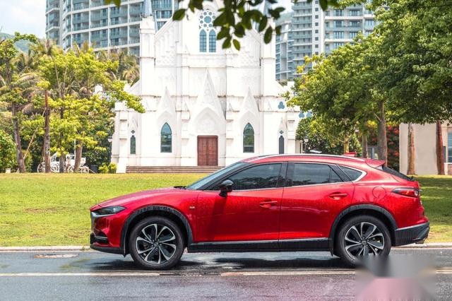 快讯｜2021款马自达CX-4上市 售价14.88万元起