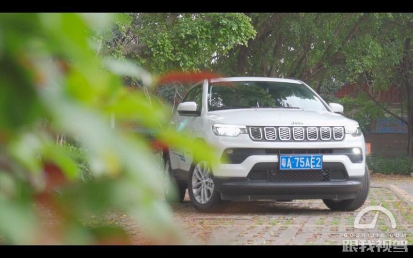 实拍Jeep新指南者，为什么专业紧凑级SUV要选它？