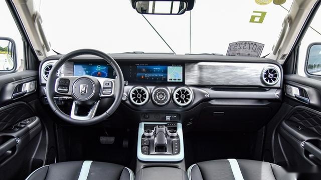 20多万可以越野的城市SUV，坦克300城市版值得买吗