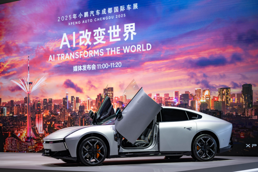 С�iѺע AI ���g��С�iP7�I����ɶ�܇չ���� ���¸������