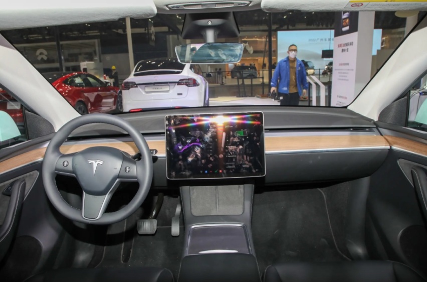 12月交付量超过6万台，售价25.89万起的特斯拉Model Y，优势