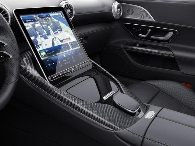 至魅掠影 全新梅赛德斯-AMG SL 63 4MATIC+上市