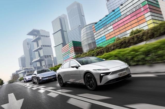 东风奕派eπ007开启大定：15.96万元起售，到底值不值？