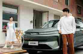 哈弗H6L正式上市售价11.79万元起，打造“为爱升舱”的全新出行体