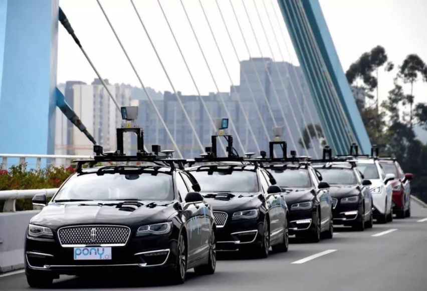 自动驾驶落地锁定Robotaxi，无人驾驶时代真的来了？