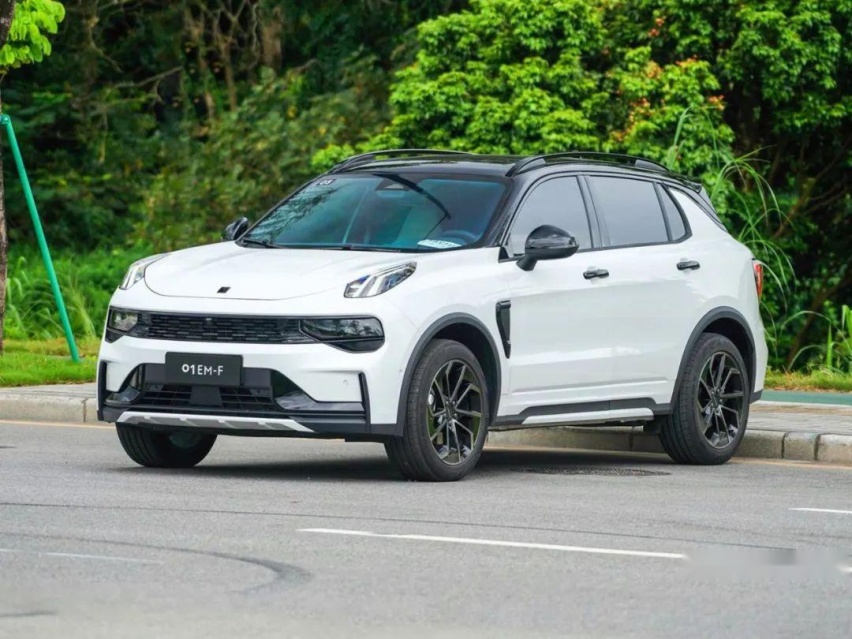 深蓝SL03、比亚迪海豹、全新红旗H5 | 一周新车