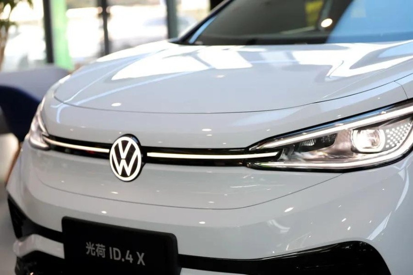 上汽大众ID.4 X抢鲜看：它能比特斯拉Model Y香吗？