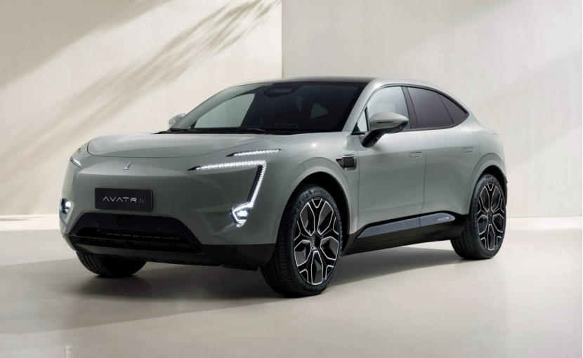 特斯拉Model 3中期改款明年上市；阿斯顿·马丁进入地产行业
