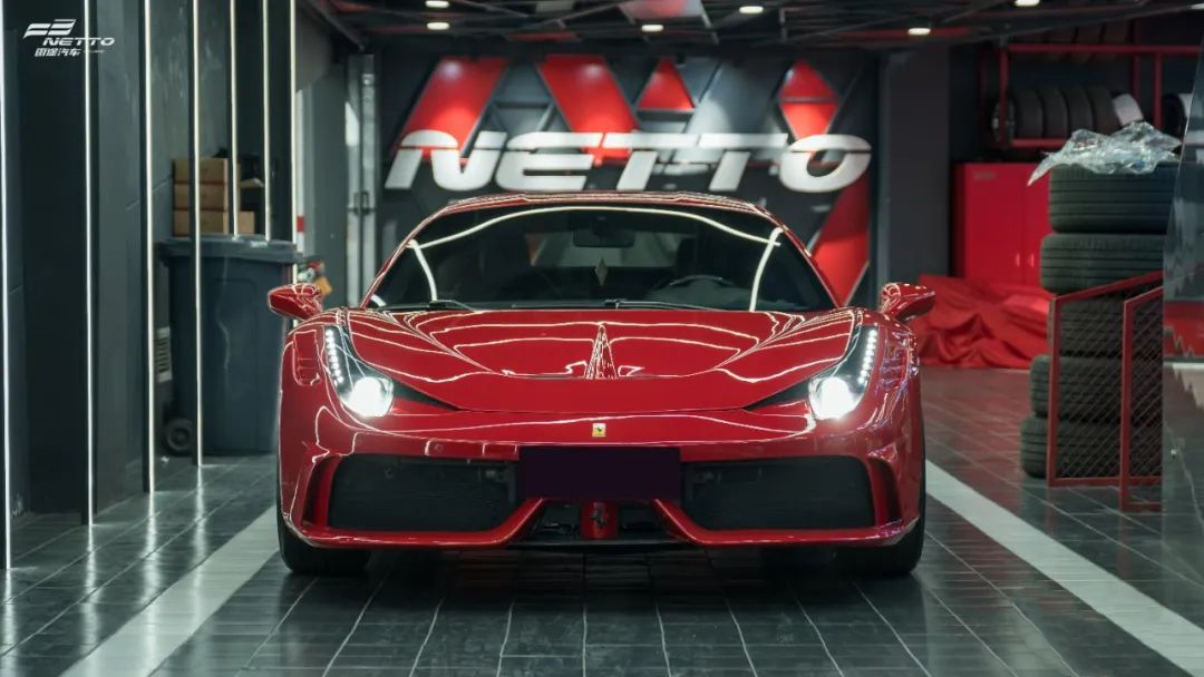 就算是開法拉利458也要改裝一番,這就是上癮后的 就算是開法拉利458也要改裝一番,這就是上癮后的