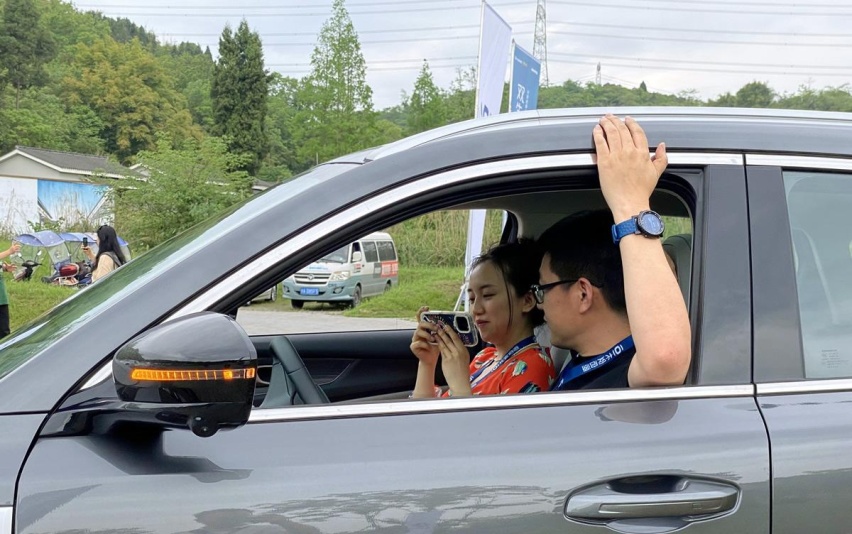试驾长安启源A05/Q05真香版,可混动可增程,应对多场景用车需求最在行