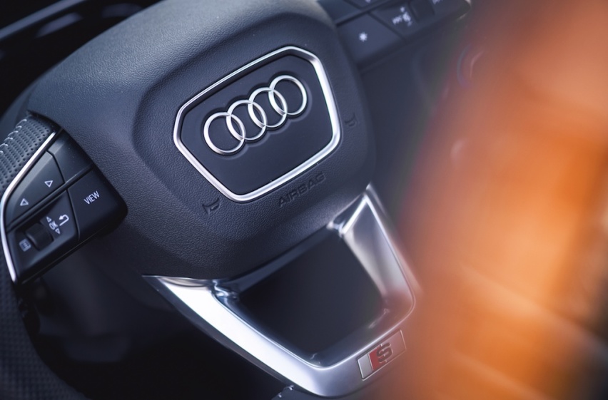 奥迪Q3 Sportback：加两“弧”我就是Q8丨早安汽车