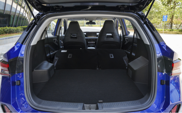 月薪5000也能买的运动SUV，搭1.5T发动机，后排可当床