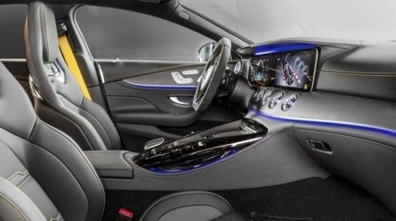 AMG GT63s刷新纽北四门房车圈速新纪录，它怎么做到的？