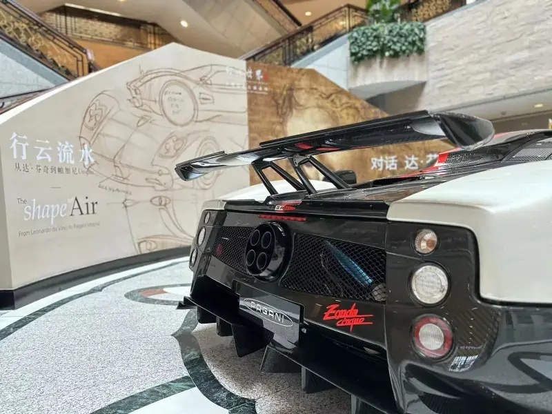 艺术美学与技术研发完美结合 帕加尼Zonda Cinque亮相上博