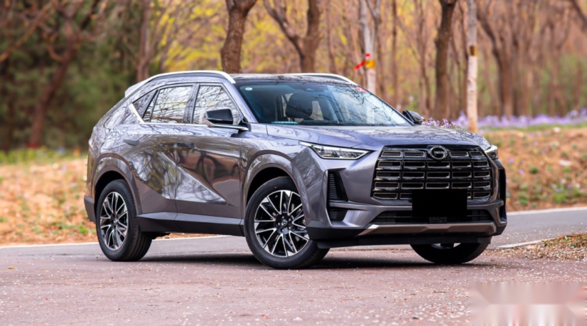 广汽传祺GS4 MAX正式上市，大过丰田RAV4，配1.5T+7DCT