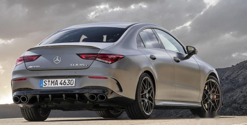 60万入手轿跑钢炮，破百4秒，奔驰AMG CLA 45上市