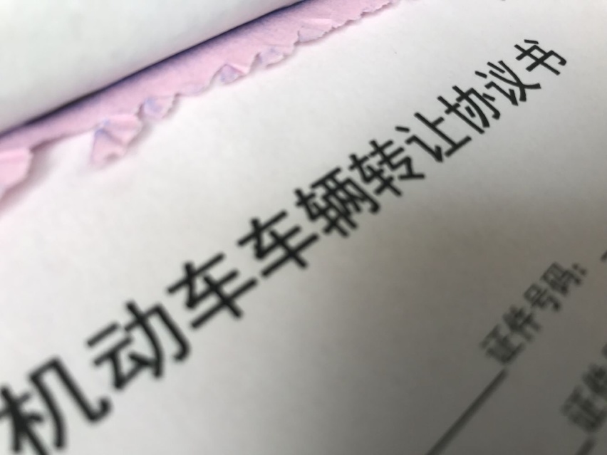 背户车有什么猫腻？不少新手被二手车商坑，看懂买车才放心